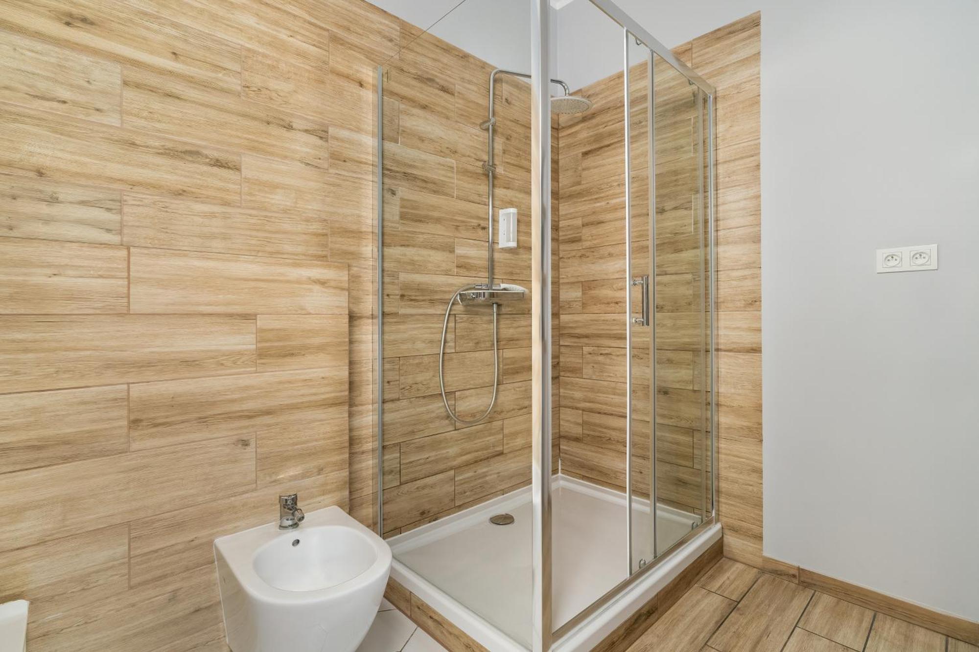 Jasne Studia Very Berry W Centrum Poznania By Renters Apartament Poznań